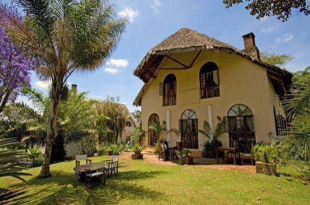 Arusha Safari Base Lodge